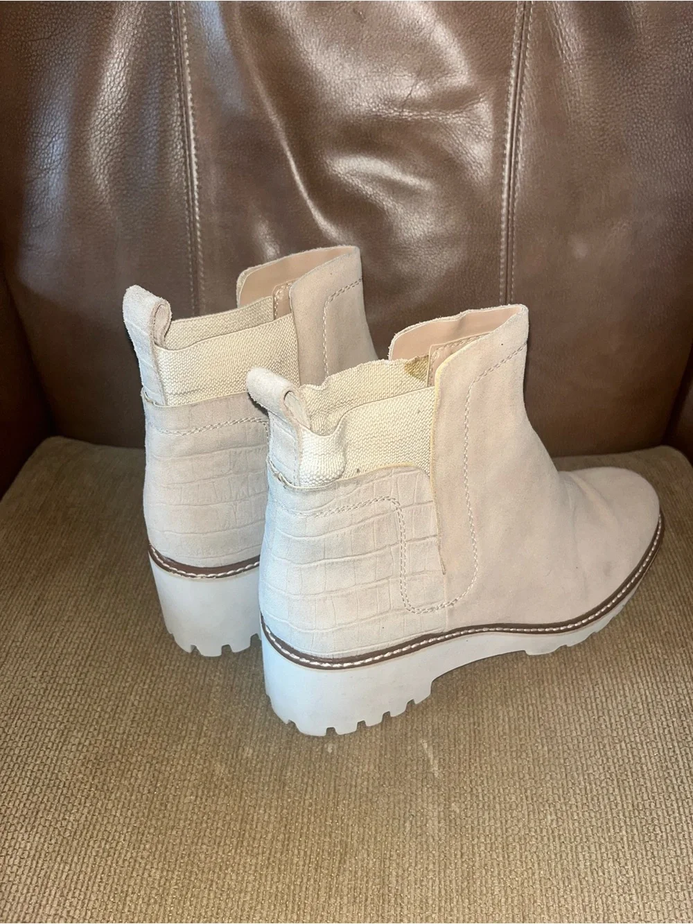 Dolce Vita Huey H20 Boots - Dune Suede size 10 EUC